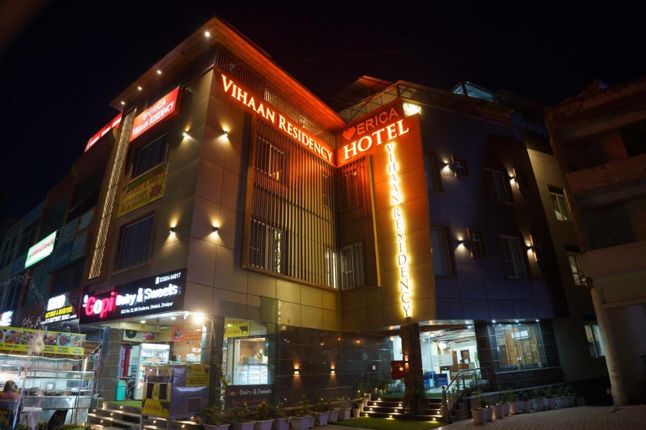 Hotel Vihaan Residency Zirakpur Bagian luar foto